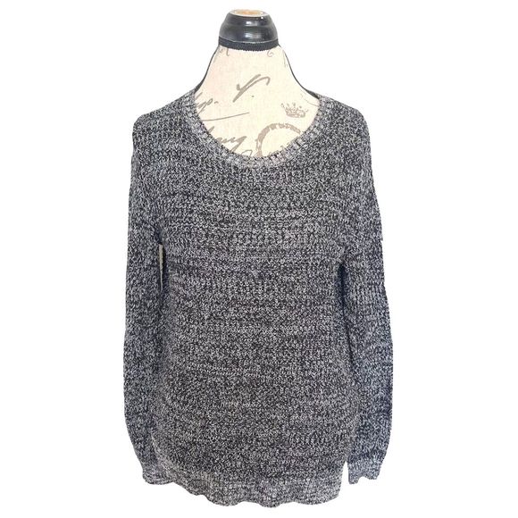A new approach Sweater Boho Size Large Knit Womens Crocheted Oversized Gray Sz L - Picture 1 of 12